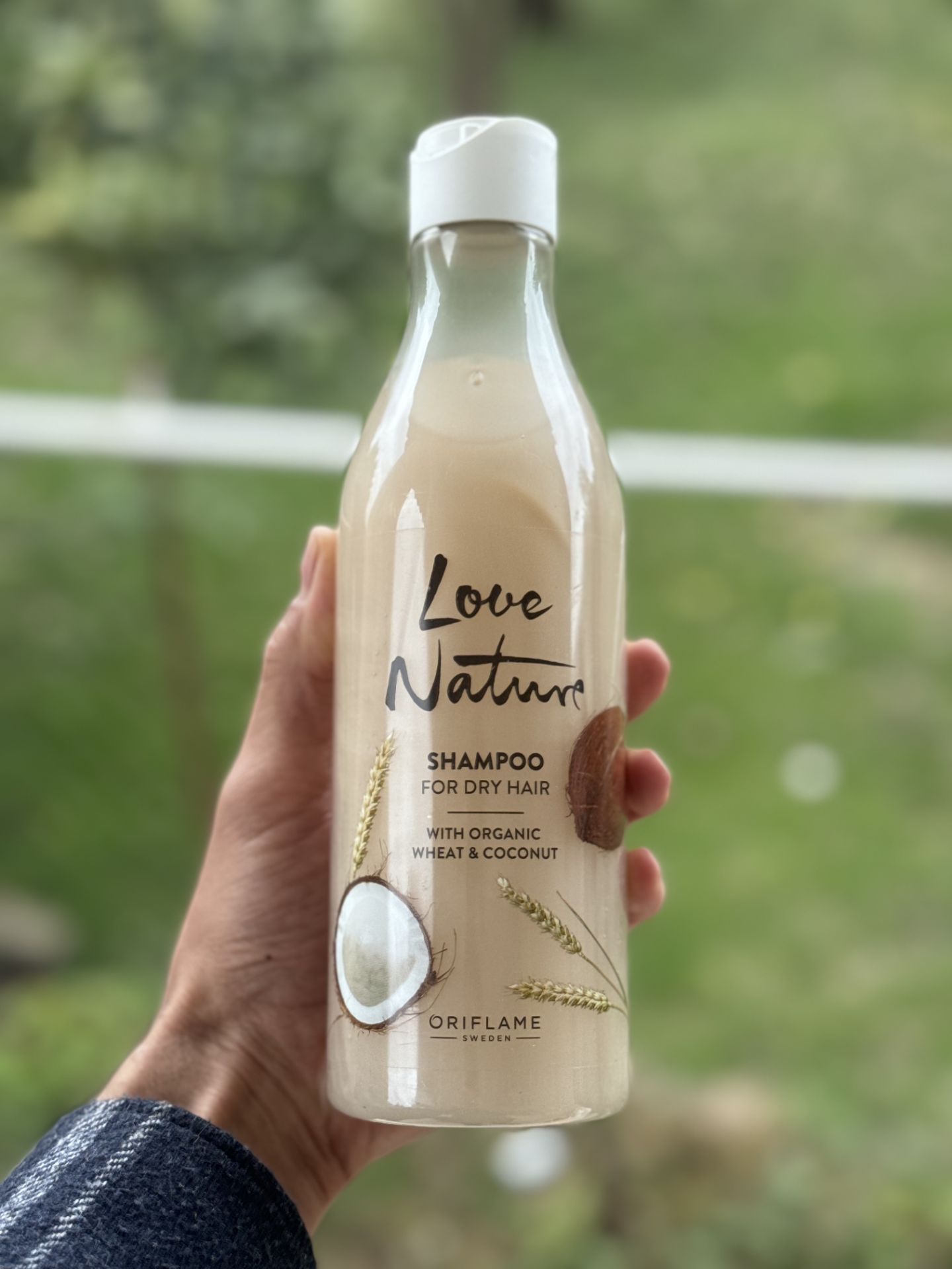 شامپو Love Nature اوریفلیم مخصوص موهای خشک با عصاره گندم و نارگیل ارگانیک
