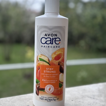 شامپو و نرم‌کننده طبیعی Avon Care | تقویت مو با زردآلو و شی‌باتر