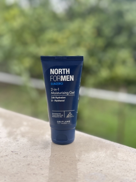 ژل مرطوب‌کننده مردانه اوریفلیم مدل North For Men Subzero – آبرسانی ۲۴ ساعته با D-Panthenol